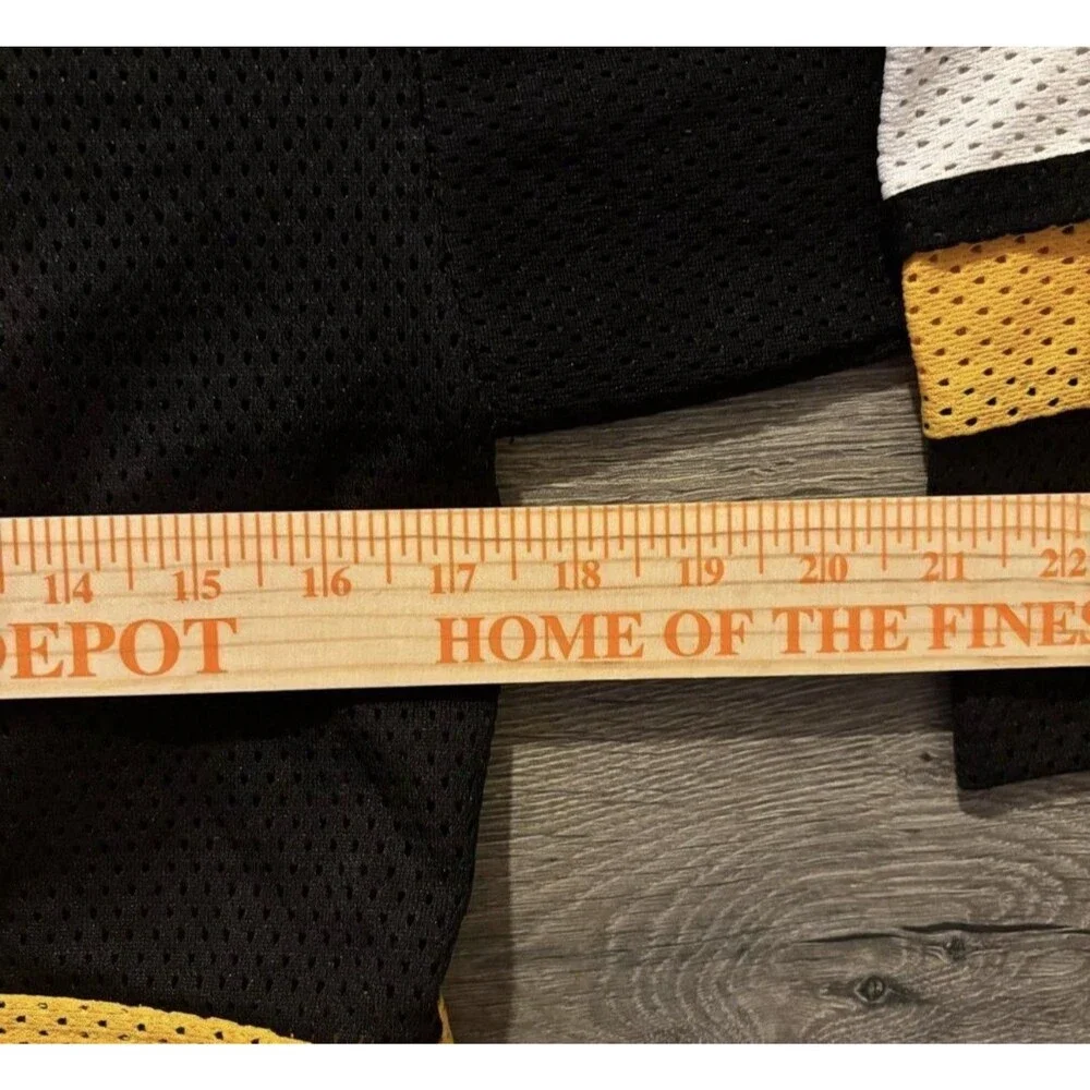 Vintage Cleveland Heights hockey team Jersey Youth M Ohio Travis Kelce Hometown